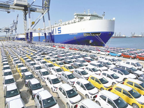 專訪北京大學(xué)國(guó)民經(jīng)濟(jì)研究中心主任蘇劍 前三季度投資增速下滑卻蘊(yùn)含結(jié)構(gòu)優(yōu)化，長(zhǎng)期經(jīng)濟(jì)健康可期